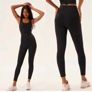 Girlfriend Collective like-new compressive leggings